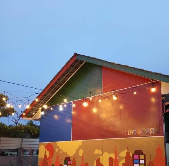 بنسيون Cendrawasih Syariah Homestay