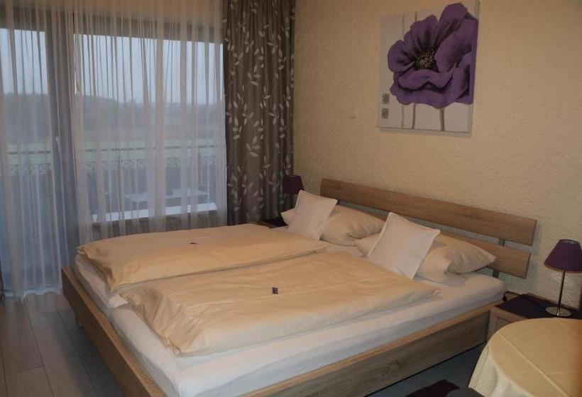 Pension Zöllner Garni