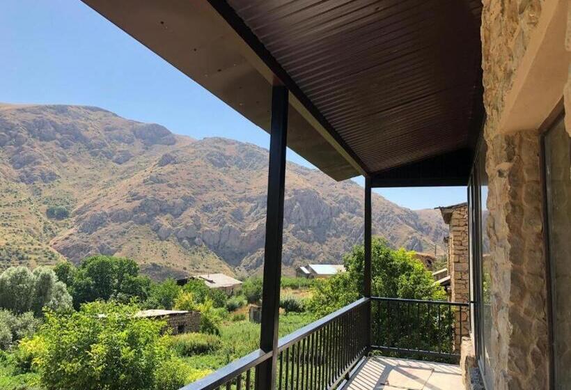 Пансион Gnishik Eco Lodge