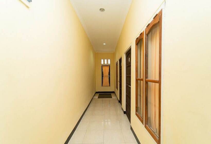 펜션 Koolkost Syariah Near E Walk Mall Balikpapan 2