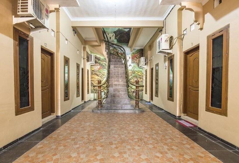 膳宿费 Koolkost Syariah Near Rsjd Amino Semarang