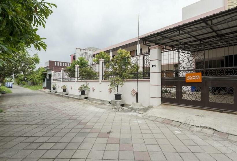 膳宿费 Koolkost Syariah Near Upn Veteran