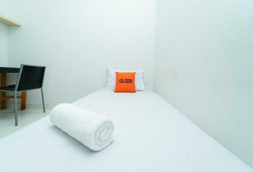 膳宿费 Koolkost Syariah Near Upn Veteran