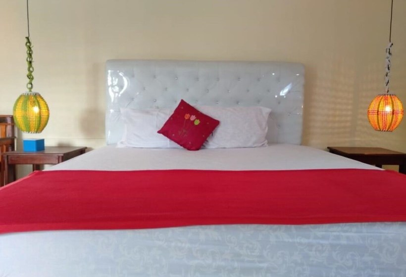 ペンション Menggala Cottage Baturaden