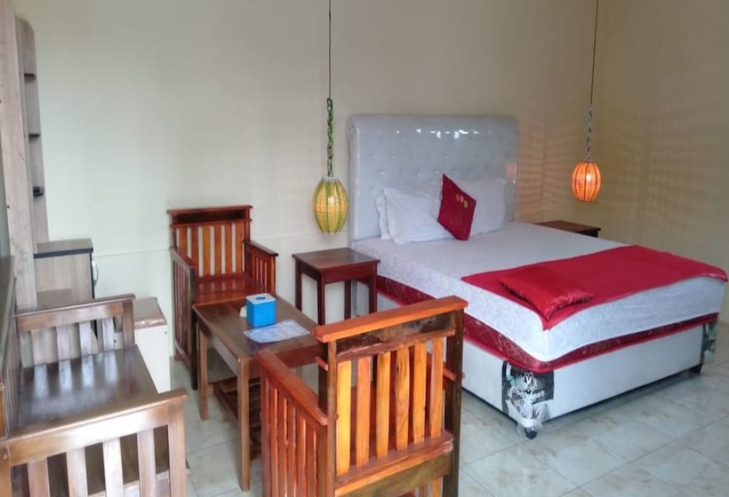 ペンション Menggala Cottage Baturaden