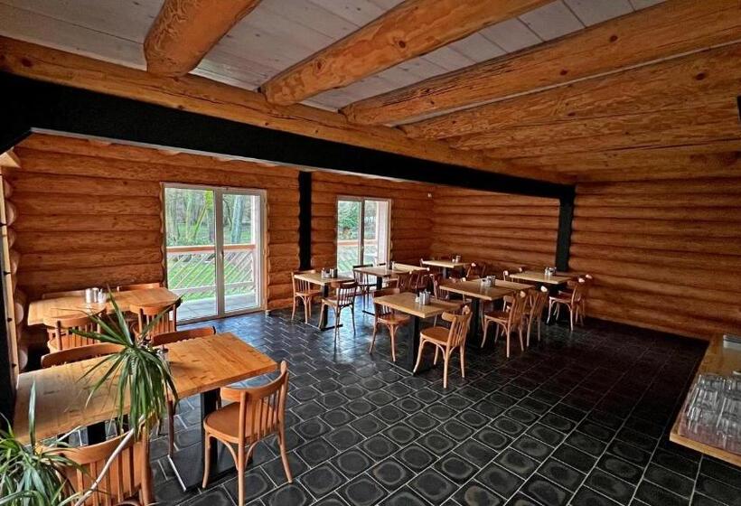 Пансион Penzion A Kemp Harasov