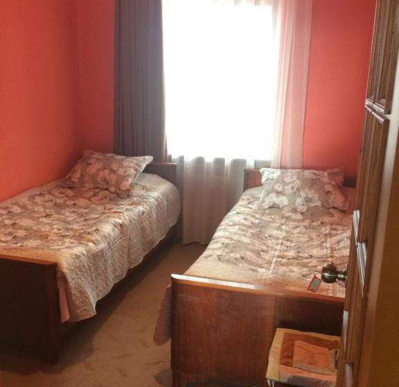 بنسيون Red House Hatis