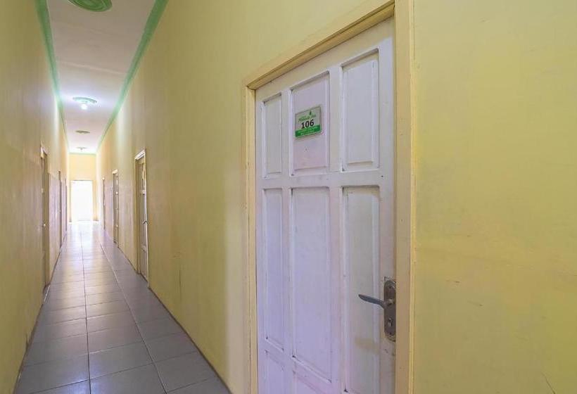 بنسيون Reddoorz Syariah At Jalan Cilik Riwut Kapuas