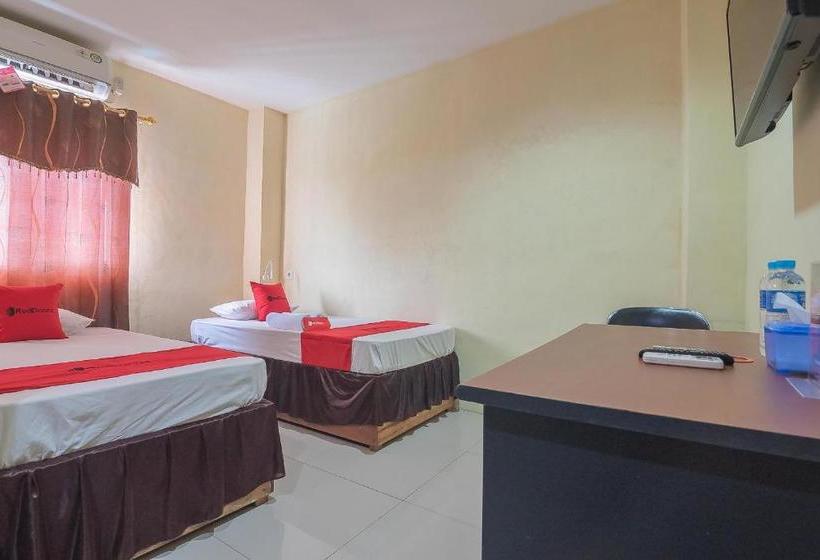 پانسیون Reddoorz Syariah At Jalan Cilik Riwut Kapuas