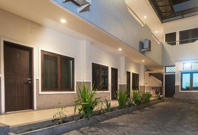 פנסיון Reddoorz Near Bahu Mall Manado