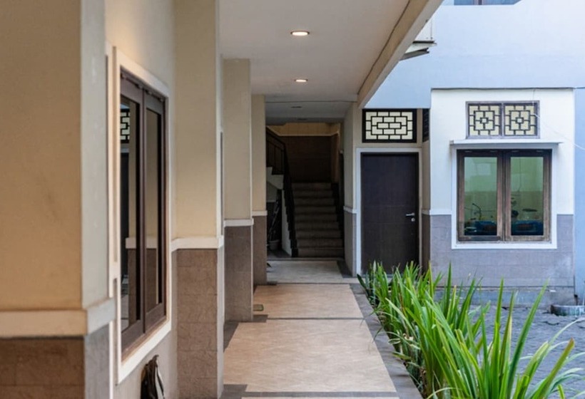 פנסיון Reddoorz Near Bahu Mall Manado