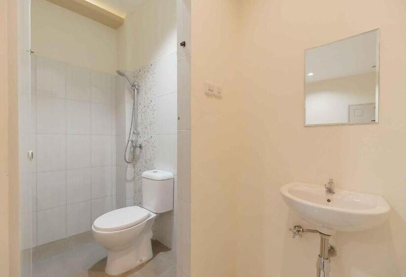 膳宿费 Reddoorz Plus Near Millenium Ict Centre Medan 2