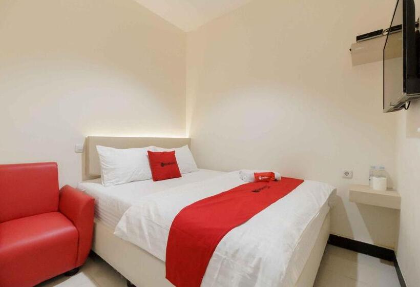 膳宿费 Reddoorz Plus Near Millenium Ict Centre Medan 2