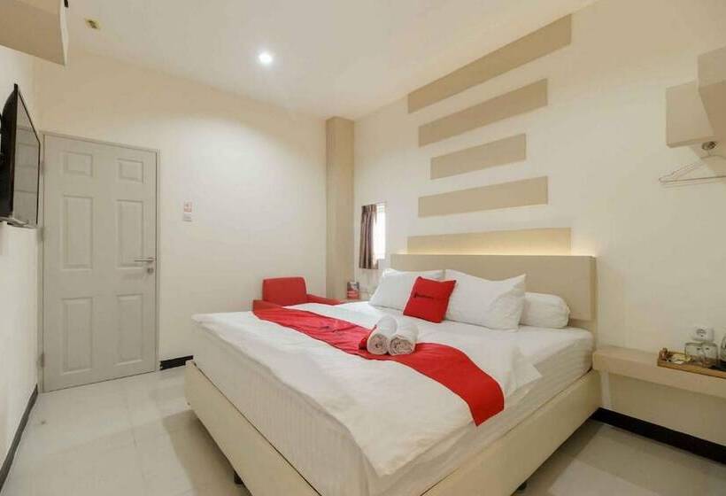 膳宿费 Reddoorz Plus Near Millenium Ict Centre Medan 2