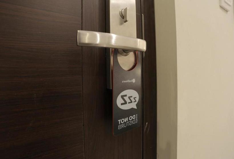 膳宿费 Reddoorz Plus Near Solo Paragon Mall