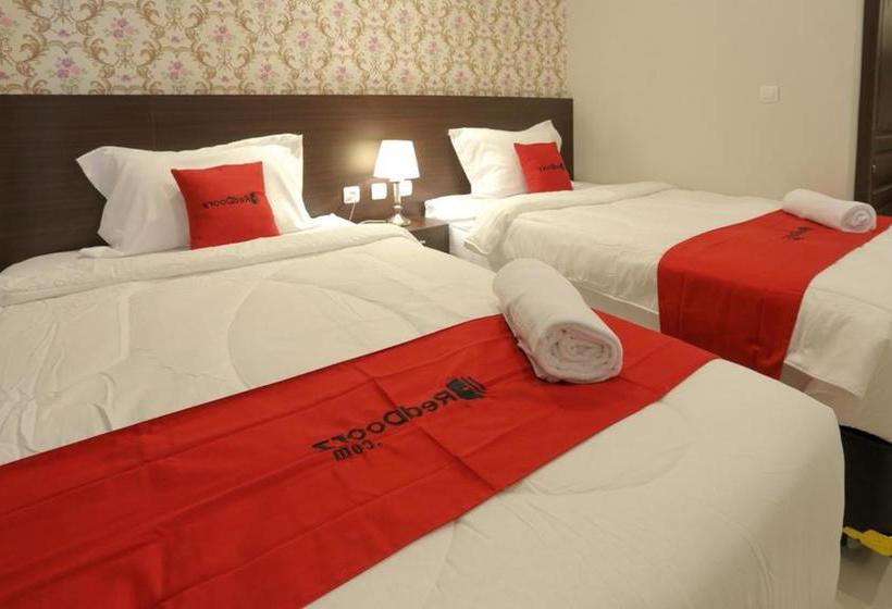 膳宿费 Reddoorz Plus Near Solo Paragon Mall