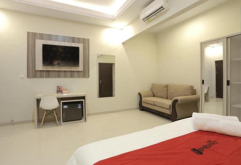 膳宿费 Reddoorz Plus Near Solo Paragon Mall