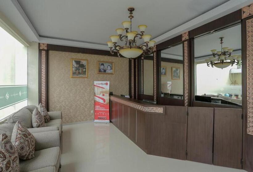 膳宿费 Reddoorz Plus Near Solo Paragon Mall