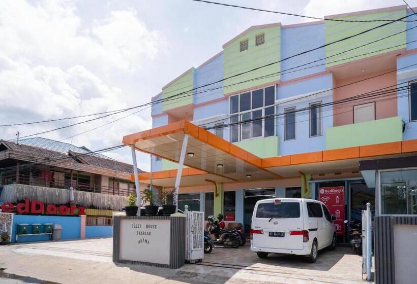 膳宿费 Reddoorz Syariah Near Taman Siring 2