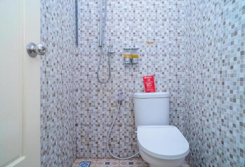 膳宿费 Reddoorz Syariah Near Taman Siring 2