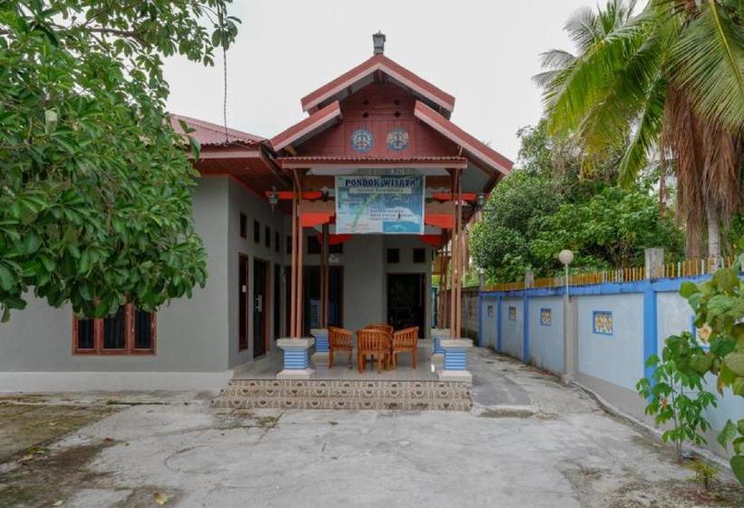 פנסיון Reddoorz @ Wangi Wangi Island Wakatobi