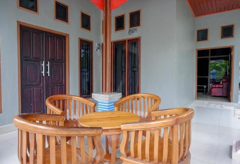 펜션 Reddoorz @ Wangi Wangi Island Wakatobi