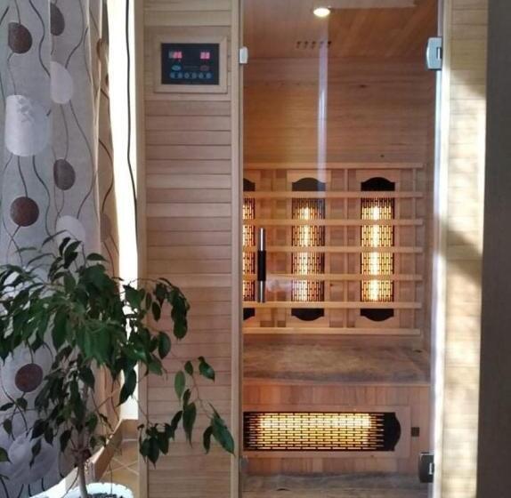 פנסיון Szivárvány Vendégház