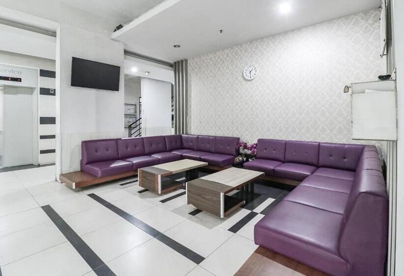 بنسيون The Edge By Lia