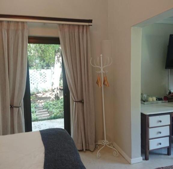 פנסיון The Fairway Guesthouse Senekal