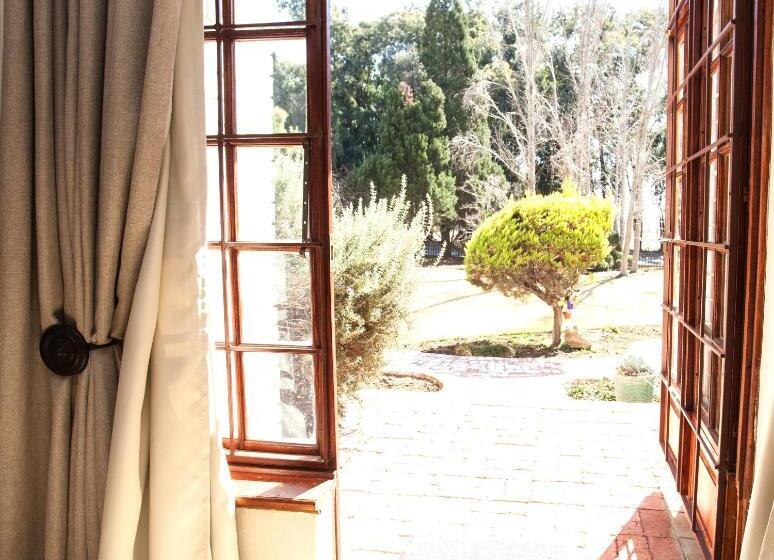 פנסיון The Fairway Guesthouse Senekal