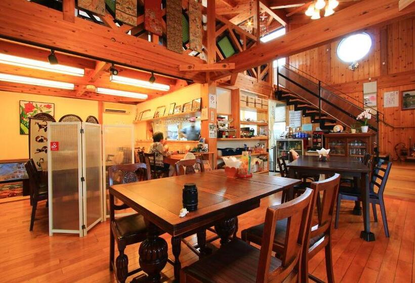 פנסיון Yuuwa Guesthouse