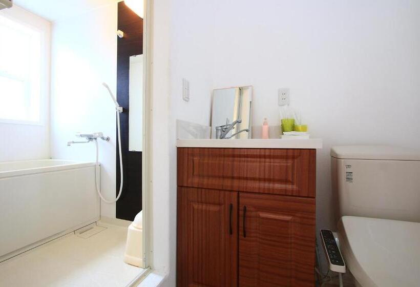 פנסיון Yuuwa Guesthouse