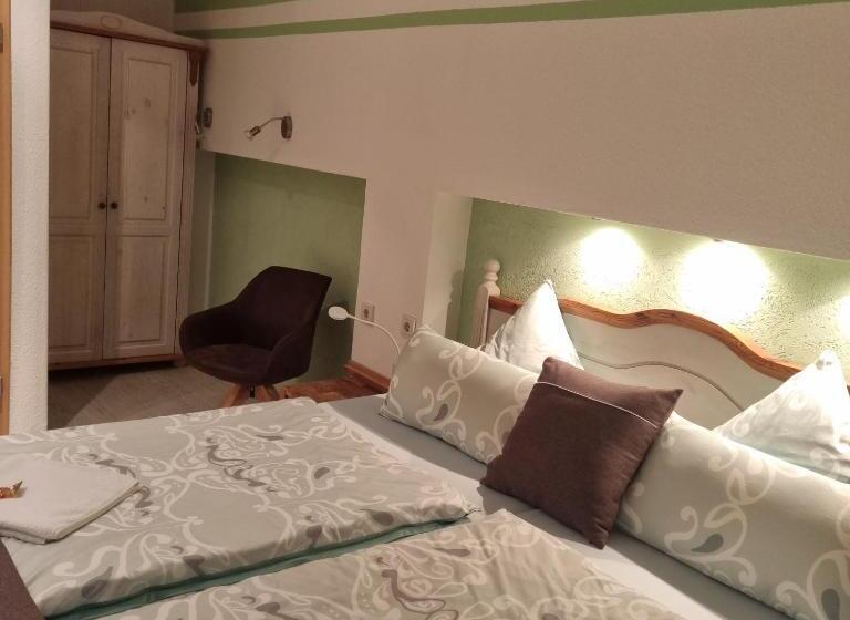 Pension Elisabeth Am Elberadweg