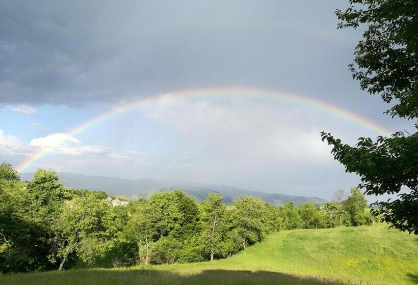 Pensiunea Gernik 100