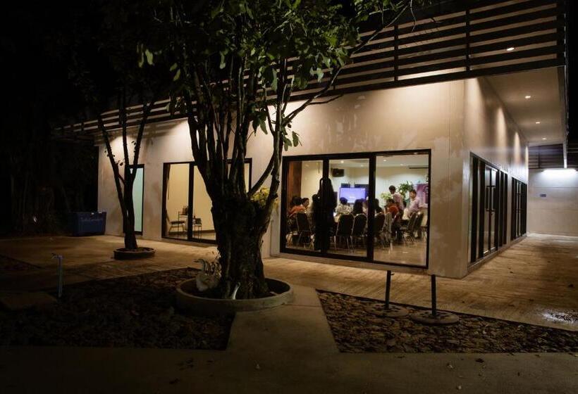 Lomakeskus วันสุขรีสอร์ทสุโขทัย