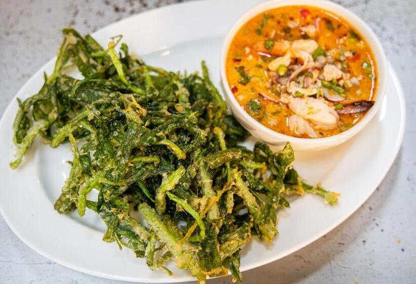 Lomakeskus วันสุขรีสอร์ทสุโขทัย