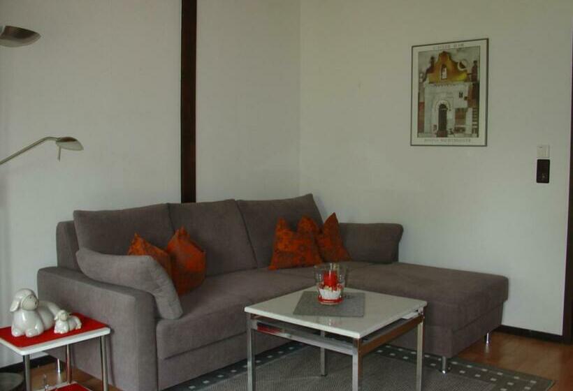 Курорт Type Scout 42