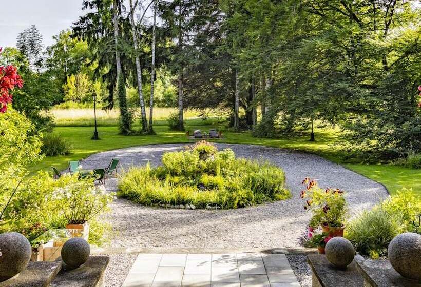 Villa Zollhaus Bed & Breakfast