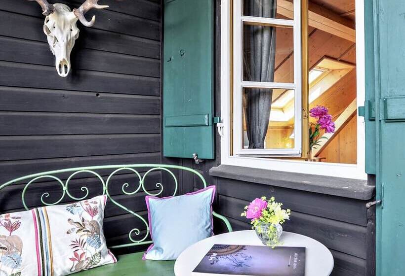 Villa Zollhaus Bed & Breakfast