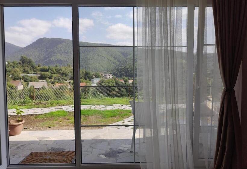 فندق صغير Chamich Guesthouse