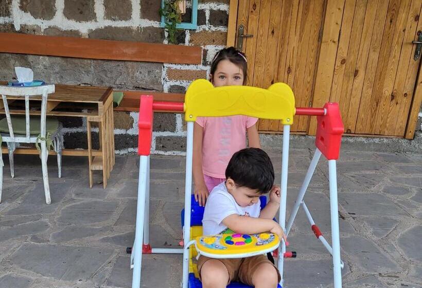 فندق صغير Chamich Guesthouse