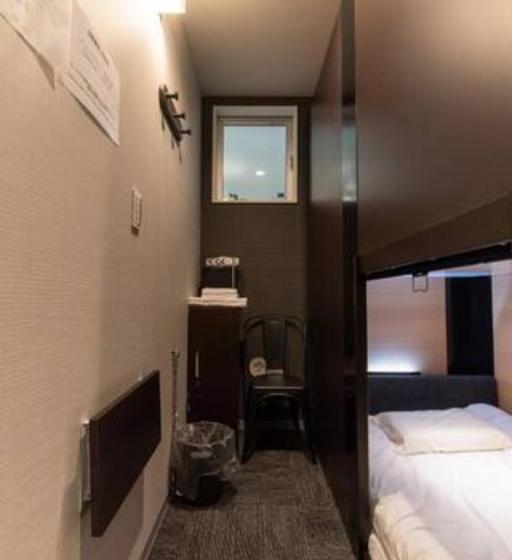 فندق صغير Samurai Stay 黄金町 Male Only