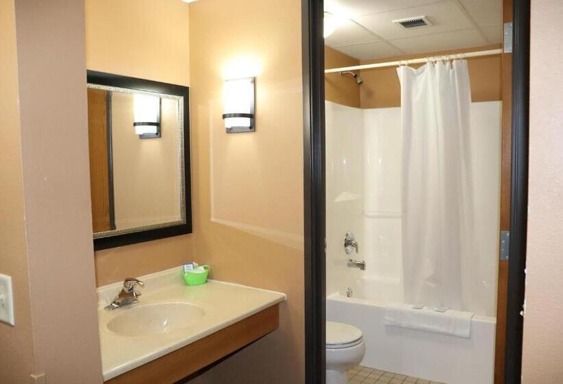 فندق صغير Prairie Inn Holmen La Crosse Area