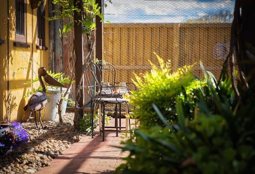 旅馆 The Table Guest House