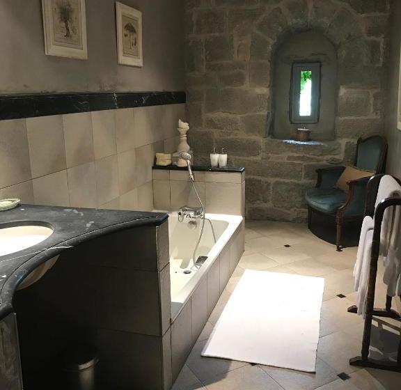 민박 Château De Camon