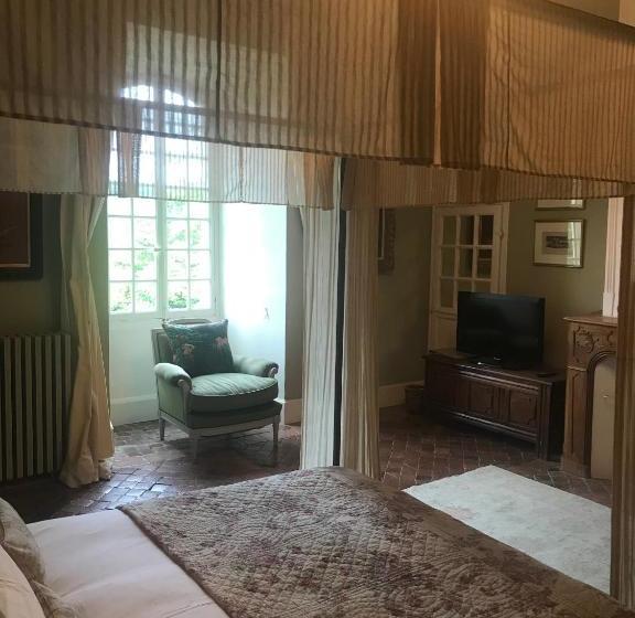 민박 Château De Camon