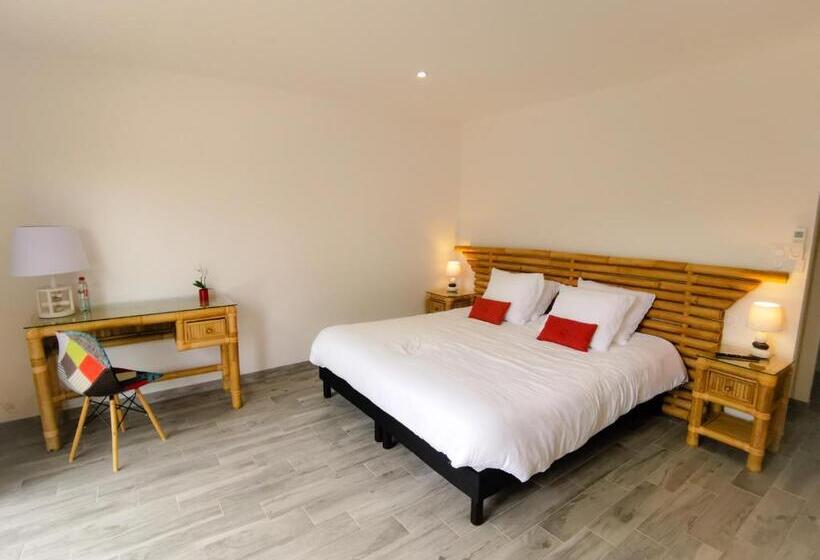 مبيت وإفطار Domaine Des Bois Argentés