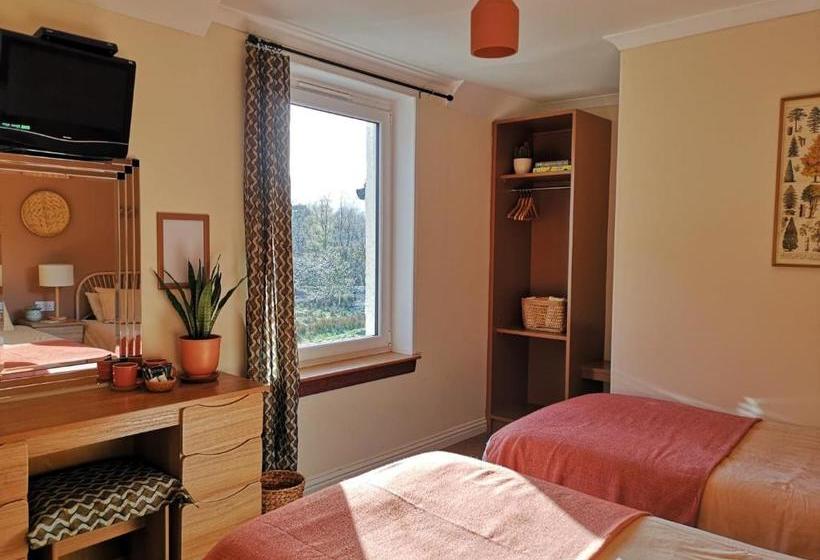 住宿加早餐  Forest View Guesthouse, Kinlochleven Whw