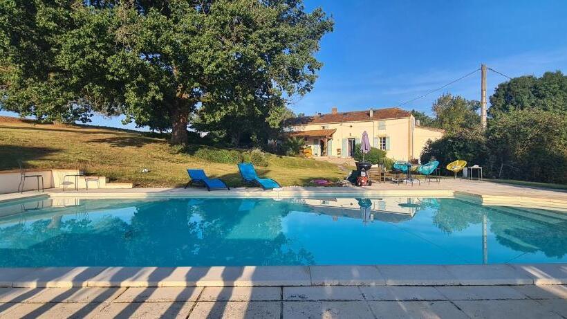 Bed and Breakfast Maison Lamothe