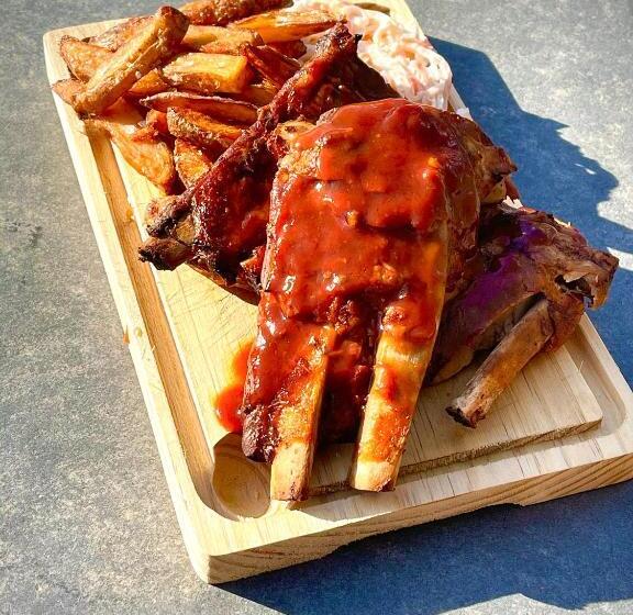 مبيت وإفطار The King & Queen